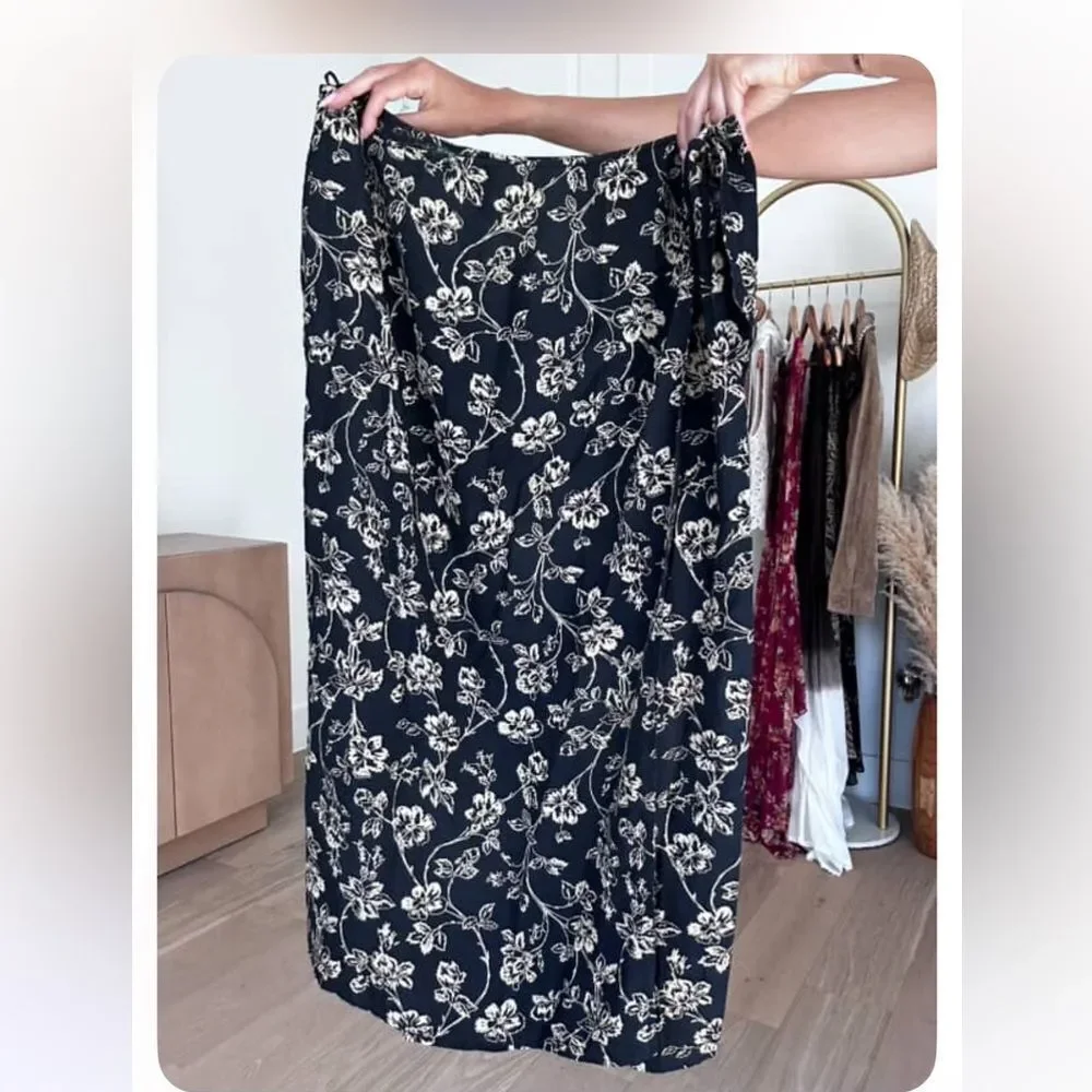 Vintage Ralph Lauren Black and Gold floral cottagecore Maxi Skirt